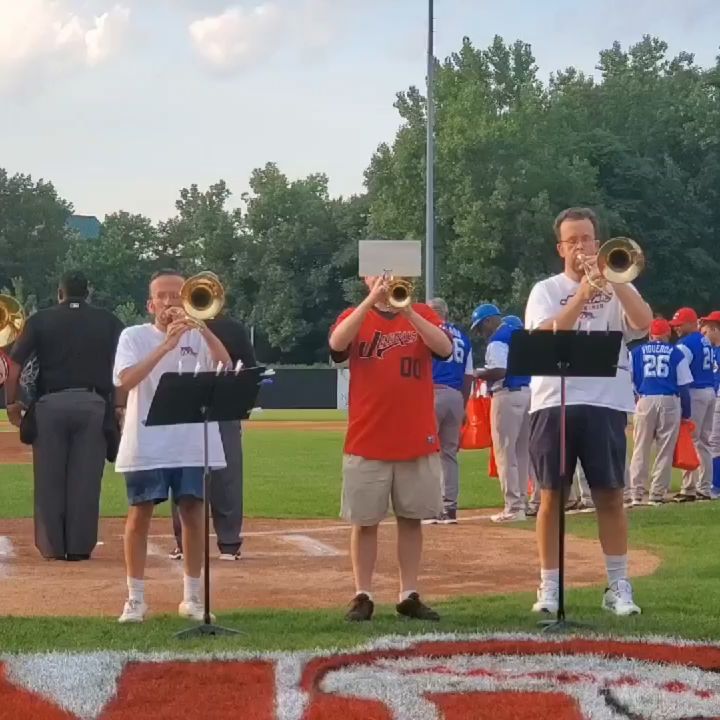 You never know what opportunities music will give you. Here your Perfect Time teachers are performing the Dominican Republic's National Anthem. #dominicanrepublic #nationalanthem #practice #performance #privateschool #perfecttimemusic #passaiccountymoms #perfecttimestudent #perfecttimemusicstudents #morriscountymoms #music #motivation #musician #musicmatters #benefitsofmusic #benefitschildren #bergencountymoms #brassquartet #band #teachersfollowteachers #teachersfollowteacher #trumpetplayer #trombone #trumpet #tromboneplayer #teachersofinstagram