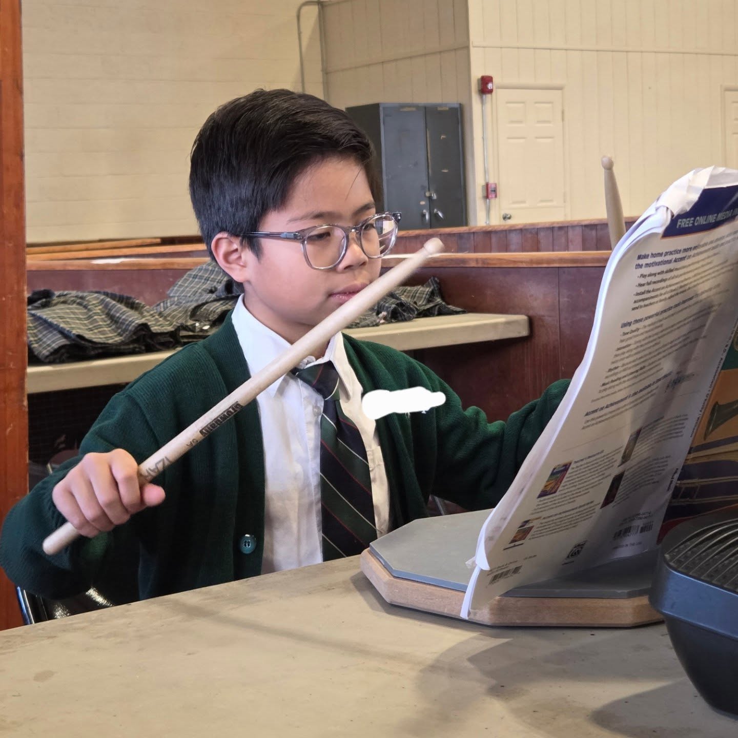 One of our drummers wanted to stop by to say Happy Friday everyone! Students remember to keep practicing. #practice #practicemakesperfect #passaiccountymoms #perfecttimemusicstudents #practicemakesprogress #privateschool #perfecttimemusic #privateschoolmusic #drumsticks #drummer #drummersofinstagram #benefitsofmusic #benefitschildren #bergencountymoms #essexcountymoms #morriscountymoms #somersetcountymoms #student #musicmatters #musiceducation #middleschool #fourthgrade #christianschool #catholicschool #teacher #teacherfollowteachers #musicprogram #musicteachersofinstagram #musiclesson #musicday