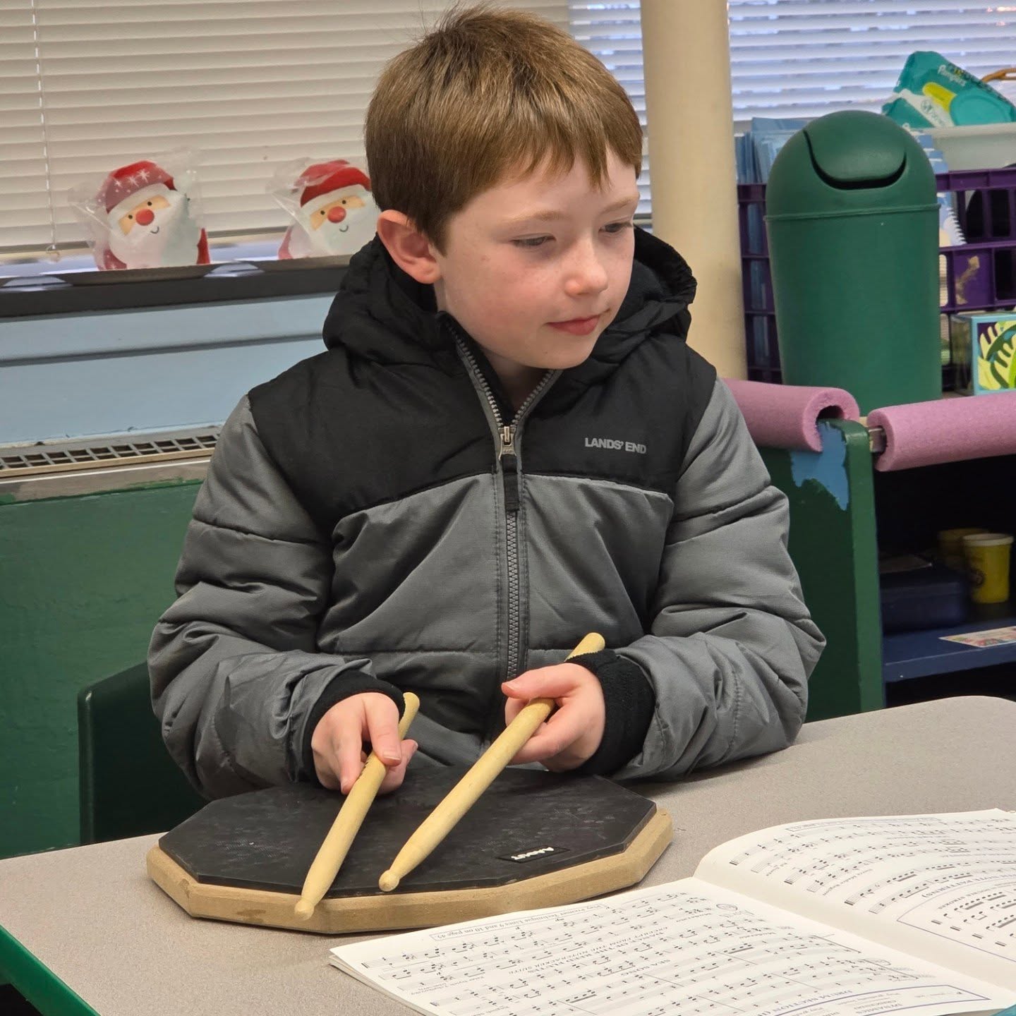 One of our younger drummers taking a pause to remind students....school is closed but don't forget to practice. #drummersofinstagram #perfecttimemusicstudents #perfecttimemusic #morriscountymoms #musicmatters