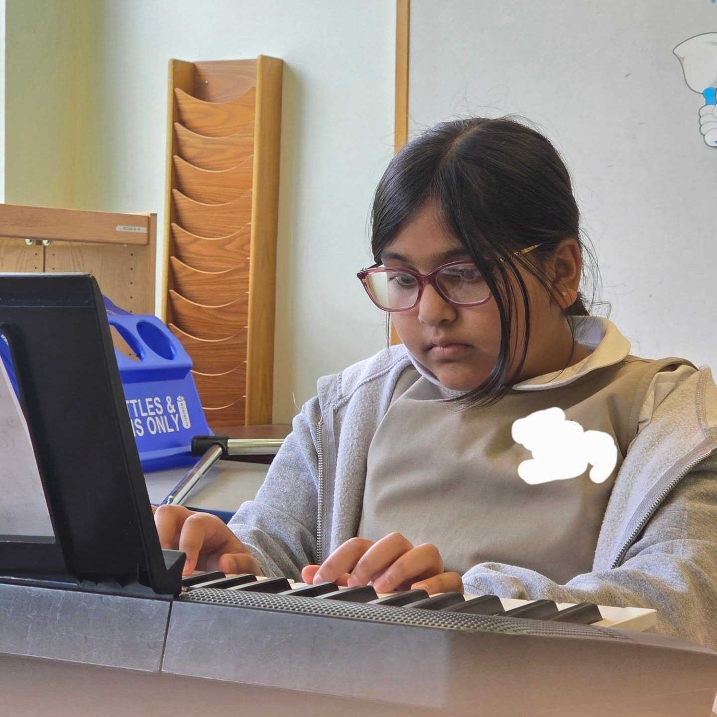 Our young pianist wanted to stop by to say Happy Friday everyone.  Let's finish lessons this week strong! #perfecttimemusic #perfecttimemusicstudents #piano #musicmatters #privateschool